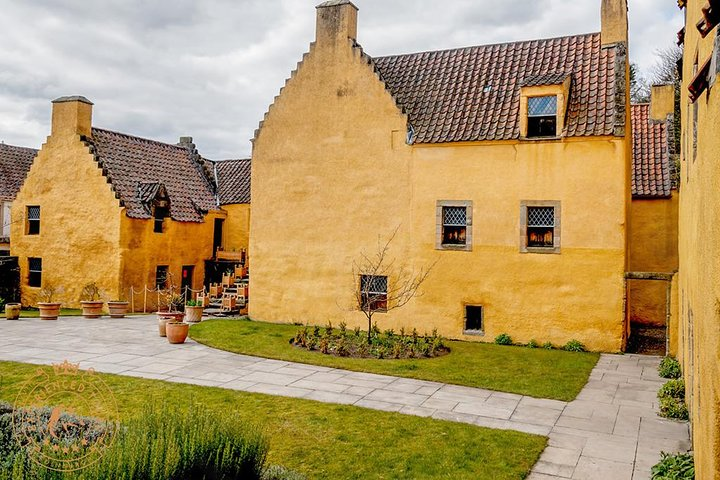 Culross Palace, used for various interior scenes in Outlander